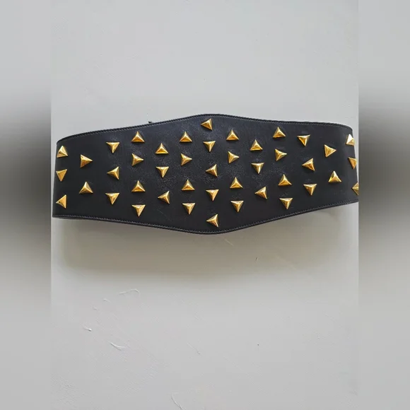 Nwot Saint Laurent Paris Black LeatherBelt w/ Gold Studs Size M Italy